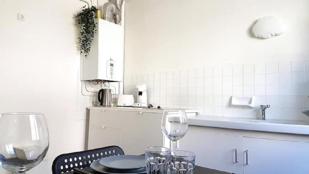 Grand Studio Avec Balcon -4 Personnes-Disneyland- Paris A 10 Minutes Thorigny-sur-Marne Eksteriør billede